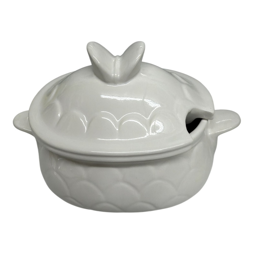 Scallop Gravy Boat Mini Soup Tureen Butterfly Handle Lid White No Spoon/Ladle